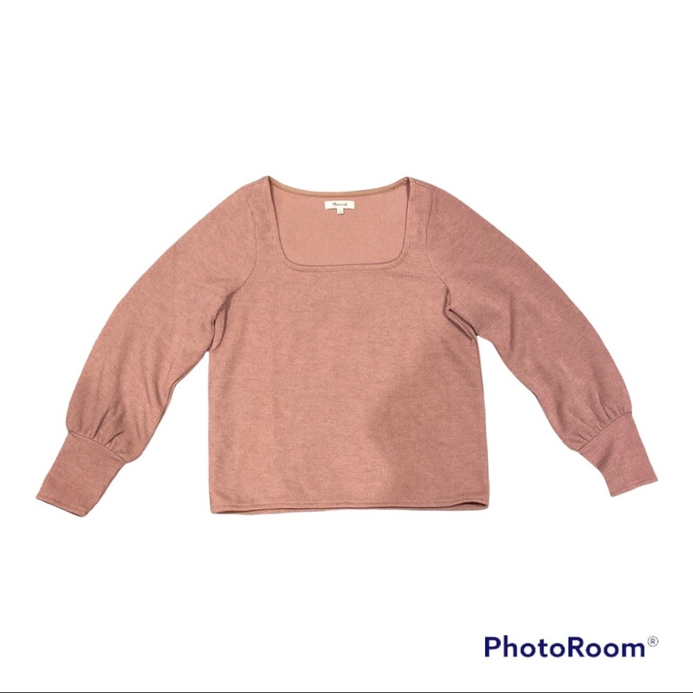 ❌SOLD❌ Dusty Pink Square Neck Top with Slight Balloon Sleeves Size Medium